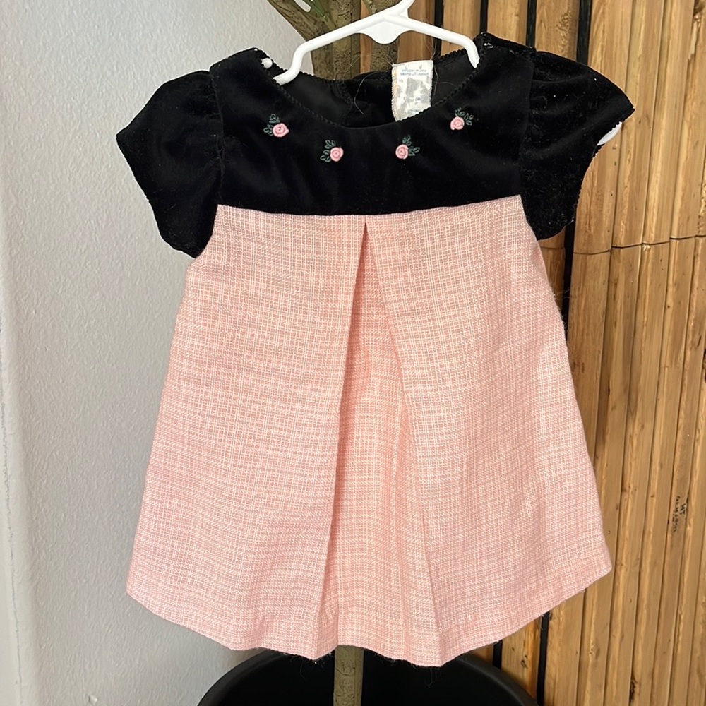 Vintage pink dress with embroidered roses